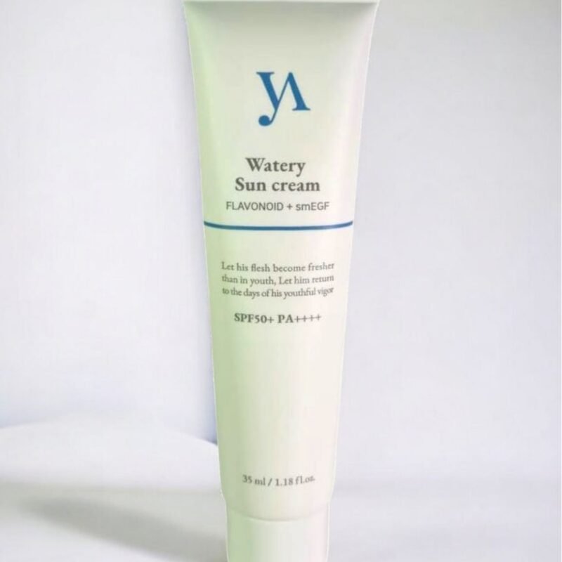 Protector solar. Watery sun cream